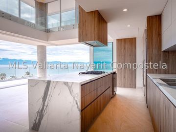 Penthouse en venta en Bucerias Zona Dorada.