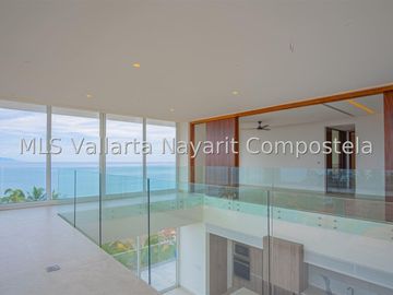 Penthouse en venta en Bucerias Zona Dorada.