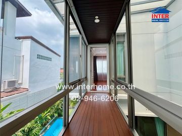 3-storey detached house, 65.6 sq.w., Nirvana Beyond Village, Kaset-Nawamin, Khlong Lam Chiak Road, Soi 9, Kaset-Nawamin Road, Bueng Kum District, Bang