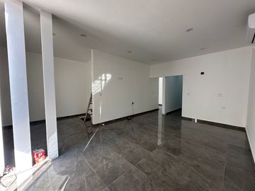ESPECTACULAR CASA EN VENTA EN MAZATLAN SECTOR CERRITOS (ALTABRISA RESIDENCIAL) 4 RECAMARAS, A SOLO 800 MTS DEL MAR, PRIVADA CON ALBERCA Y GYM