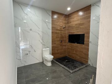 ESPECTACULAR CASA EN VENTA EN MAZATLAN SECTOR CERRITOS (ALTABRISA RESIDENCIAL) 4 RECAMARAS, A SOLO 800 MTS DEL MAR, PRIVADA CON ALBERCA Y GYM
