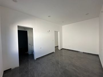ESPECTACULAR CASA EN VENTA EN MAZATLAN SECTOR CERRITOS (ALTABRISA RESIDENCIAL) 4 RECAMARAS, A SOLO 800 MTS DEL MAR, PRIVADA CON ALBERCA Y GYM