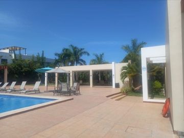 ESPECTACULAR CASA EN VENTA EN MAZATLAN SECTOR CERRITOS (ALTABRISA RESIDENCIAL) 4 RECAMARAS, A SOLO 800 MTS DEL MAR, PRIVADA CON ALBERCA Y GYM
