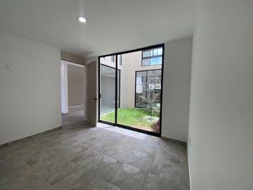 ESTRENA CASA DE AUTOR EN VENTA EN CAPITAL SUR  4 RECÀMARAS VIGILANCIA