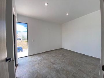 ESTRENA CASA DE AUTOR EN VENTA EN CAPITAL SUR  4 RECÀMARAS VIGILANCIA