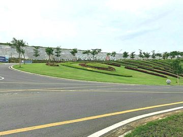 DAISY Attic with Roof Top in Red Terracotta CitraGrand Semarang