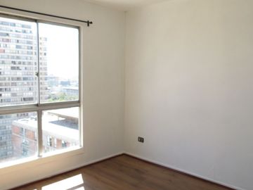 SE VENDE DEPARTAMENTO 3 DORMITORIOS 2 BAÑOS  Y ESTACIONAMIENTO EN  CONDOMINIO PARQUE ALMAGRO