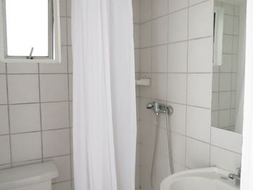 SE VENDE DEPARTAMENTO 3 DORMITORIOS 2 BAÑOS  Y ESTACIONAMIENTO EN  CONDOMINIO PARQUE ALMAGRO
