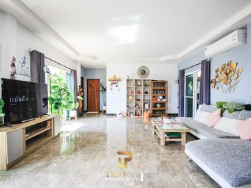 3 Bedroom Pool Villa for Sale Near Golf Course in Huay Yai Pattaya