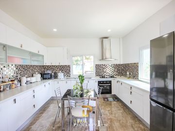 3 Bedroom Pool Villa for Sale Near Golf Course in Huay Yai Pattaya