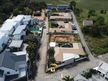 3 Bedroom Pool Villa for Sale Near Golf Course in Huay Yai Pattaya