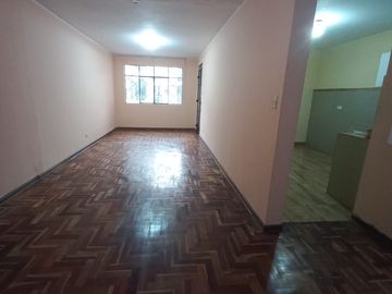 OPORTUNIDAD DE DEPARTAMENTO DE 75M2!! 2DO PISO ZONA RESIDENCIAL S.M.P AV.TOMAS VALLE CON SAN GERMAN