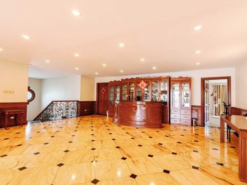 For Sale: 8BR House and lot in Dasmarinas Village (Paraiso St backing EDSA)