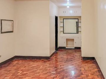 FOR SALE: Blue Ridge A, Quezon City, House and Lot
