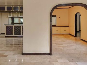 FOR SALE: Blue Ridge A, Quezon City, House and Lot