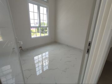 Rumah Ard. Arcamanik-Antapani, Baru READY-SIAP HUNI Murah 2 LANTAI Mewah di Kota Bandung Jual Dijual