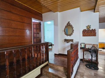 𝗙𝗢𝗥 𝗦𝗔𝗟𝗘: House For Sale in Filinvest 2 Subdivision Batasan Hills