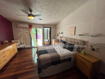 “Tu Hogar y Negocio Frente a la Laguna Bojórquez en el corazón de la espectacular Zona Hotelera de Cancún”