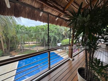 “Tu Hogar y Negocio Frente a la Laguna Bojórquez en el corazón de la espectacular Zona Hotelera de Cancún”