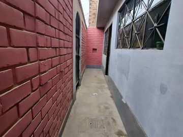 Terreno o Casa por Remodelar - San Juan de Miraflores - Zona B - 160 m²