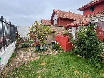 HERMOSA PROPIEDAD EN VENTA - COLINA EL PINO, LA SERENA