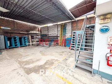 Venta De Local Industrial 300 M2 - Ate