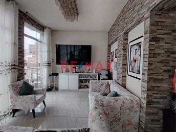 Se Vende Departamento 109 M2 - Cerca A Gamarra La Victoria