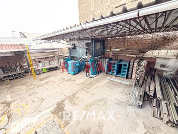 Venta De Terreno O Local Industrial 300 M2 - Ate