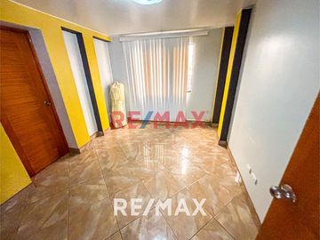 Venta De Terreno O Local Industrial 300 M2 - Ate