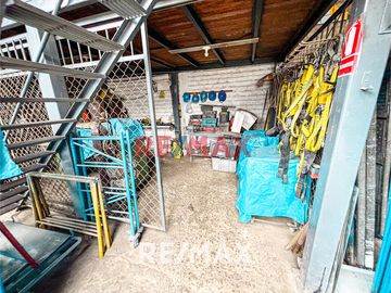 Venta De Terreno O Local Industrial 300 M2 - Ate