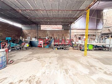 Venta De Terreno O Local Industrial 300 M2 - Ate