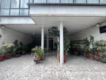 Casa con amplio potencial en una de las mejores ubicaciones de Polanco