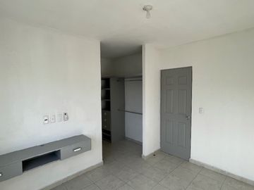 Casa en Venta de 3 habitaciones en Playa del Carmen LB 293