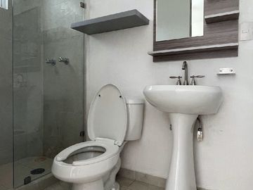 Casa en Venta de 3 habitaciones en Playa del Carmen LB 293