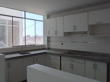 SE VENDE ACOGEDOR DEPARTAMENTO DUPLEX DE 148m2
