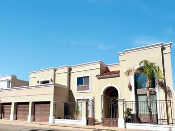 Casa en venta en La Rioja Residencial al poniente de Hermosillo