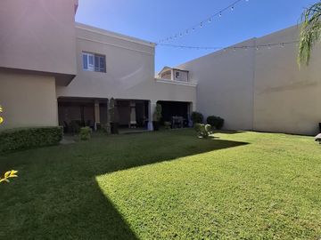 Casa en venta en La Rioja Residencial al poniente de Hermosillo