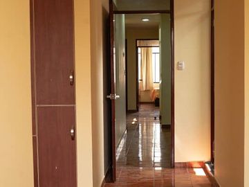 ¿Buscas Una Casa Amplia Y En Un Lugar Tranquilo Con Buen Clima?