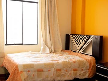 ¿Buscas Una Casa Amplia Y En Un Lugar Tranquilo Con Buen Clima?