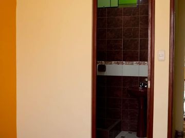 ¿Buscas Una Casa Amplia Y En Un Lugar Tranquilo Con Buen Clima?