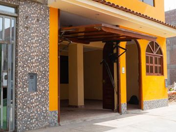 ¿Buscas Una Casa Amplia Y En Un Lugar Tranquilo Con Buen Clima?