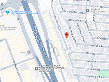 Casa en fraccionamiento ubicada en colonia Parques de Tlaquepaque, con 3 Recamaras y 59m2 entre Av Guadalupe y Anillo Periférico.