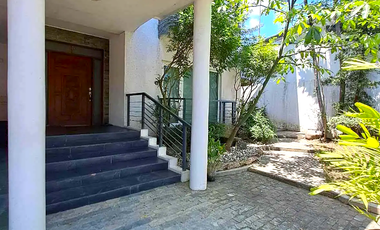 2-Storey House with Balconies in Ayala Alabang Village, Muntinlupa