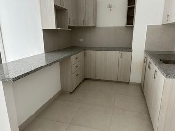 VENDO DEPARTAMENTO EN 100 OLIVOS PARC