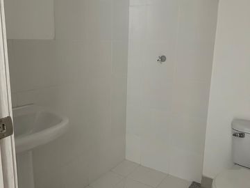 VENDO DEPARTAMENTO EN 100 OLIVOS PARC