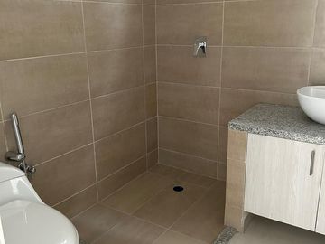 VENDO DEPARTAMENTO EN 100 OLIVOS PARC