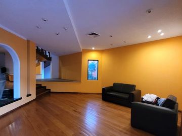 Hermosa Residencia en Venta en Fraccionamiento Tangamanga