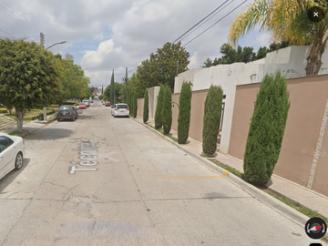 Casa ubicada en colonia Universitaria con 3 Recamaras y 229m2 entre Av. Zalatitan y Prolongación Gigantes