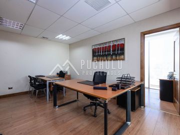 Viña, amplias ofícinas en Libertad, central 3 privados