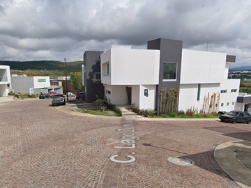 CASA DE OPORTUNIDAD EN CUMBRES DEL LAGO, QUERETARO . RSSIDENCIAL PLUS